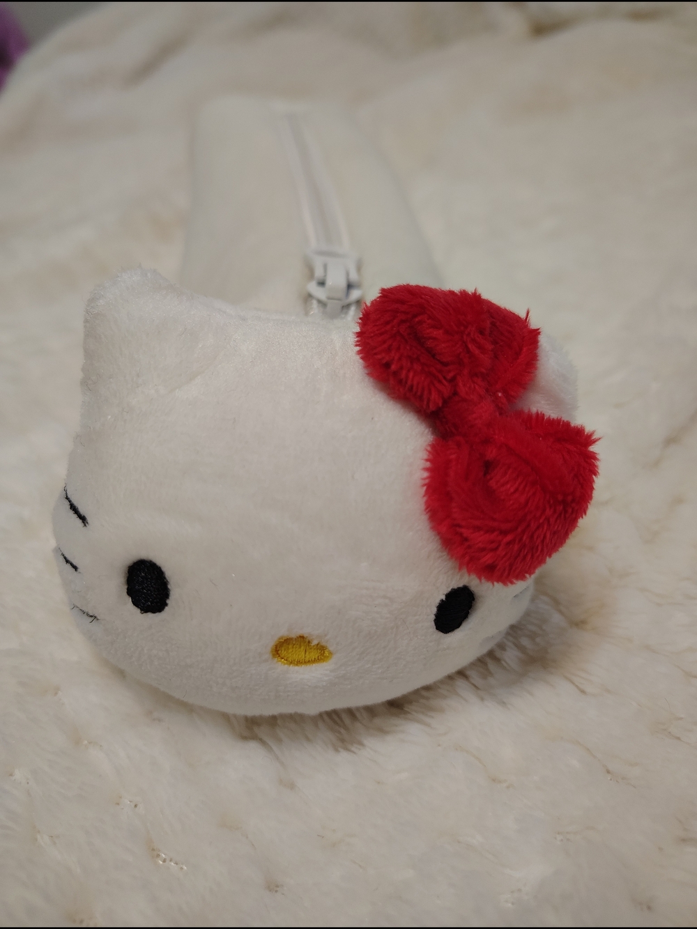 H&M White Plush Hello Kitty Pencil Case with Red Bow
